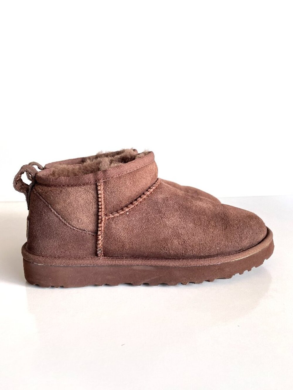 UGG Classic Ultra Mini Boots in Chocolate Size 7